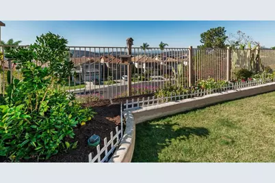 2466 Bear Rock Gln, Escondido, CA 92026 - Photo 51