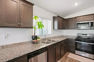 1262 Allegiance Ave, Hemet, CA 92543 - Photo 7