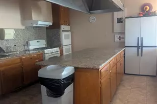 2300 E Valley Pkwy, Escondido, CA 92027 - Photo 19