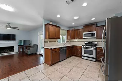 2546 S Sultana Avenue, Ontario, CA 91761 - Photo 5