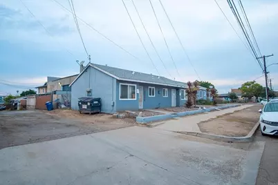 1704 B Avenue, National City, CA 91950 - Photo 9