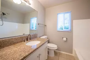 6158-60 Tarragona Dr, San Diego, CA 92115 - Photo 11