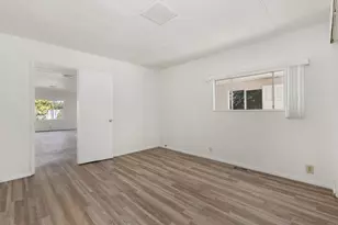 718 Sycamore Ave, Vista, CA 92083 - Photo 13