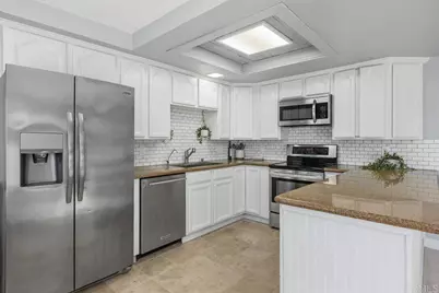 31916 Del Cielo Este #6, Bonsall, CA 92003 - Photo 15