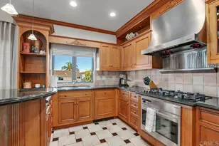 373 Coast Blvd, La Jolla, CA 92037 - Photo 9