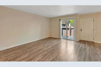 3454 Castle Glen Drive, San Diego, CA 92123 - Photo 7