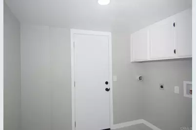 2755 Victoria Avenue, Carlsbad, CA 92010 - Photo 41