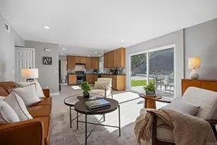 2755 Victoria Ave, Carlsbad, CA 92010 - Photo 15