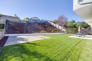 2755 Victoria Ave, Carlsbad, CA 92010 - Photo 37