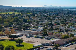 511 Hilltop Dr, Chula Vista, CA 91910 - Photo 61