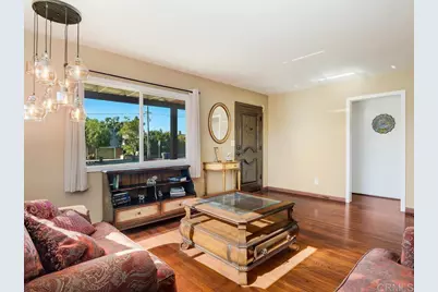 511 Hilltop Dr, Chula Vista, CA 91910 - Photo 9