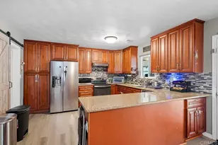 1219 Wren St, San Diego, CA 92114 - Photo 9