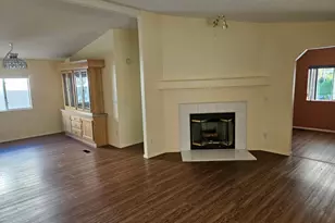 8975 Lawrence Welk Dr, Escondido, CA 92026 - Photo 7