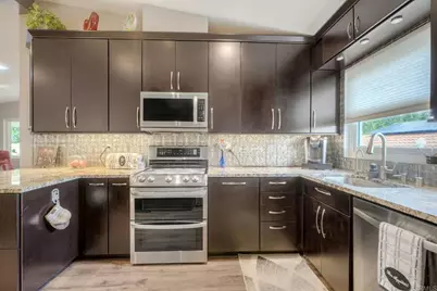 2010 W San Marcos Blvd #166, San Marcos, CA 92078 - Photo 11