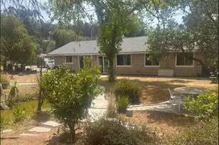 2758 Kauana Loa, Escondido, CA 92029 - Photo 1