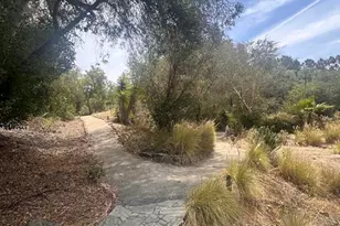 2758 Kauana Loa, Escondido, CA 92029 - Photo 27