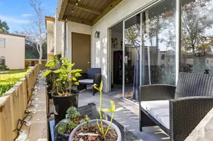 432 Edgehill Ln, Oceanside, CA 92054 - Photo 31