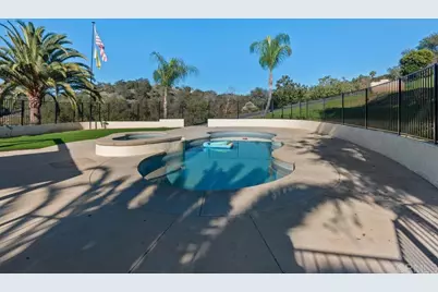 2230 Calle Dos Lomas, Fallbrook, CA 92028 - Photo 43