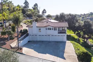 2230 Calle Dos Lomas, Fallbrook, CA 92028 - Photo 57