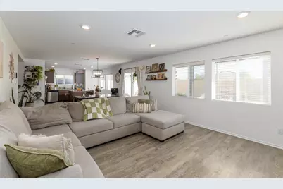 1432 Carolina Court, Hemet, CA 92543 - Photo 5