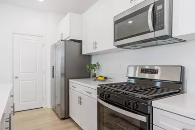 1047 Arrowood Trail, Vista, CA 92081 - Photo 15