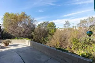 2130 Sunset Dr, Vista, CA 92081 - Photo 7