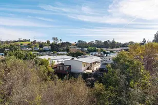 2130 Sunset Dr, Vista, CA 92081 - Photo 39