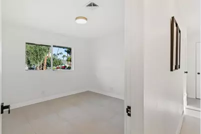 1111 S San Joaquin, Palm Springs, CA 92264 - Photo 19