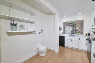 11364 Poblado Rd, San Diego, CA 92127 - Photo 15