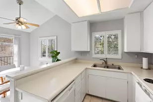 11325 Avenida De Los Lobos, San Diego, CA 92127 - Photo 15