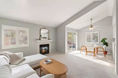 11325 Avenida De Los Lobos Unit D, San Diego, CA 92127 - Photo 7