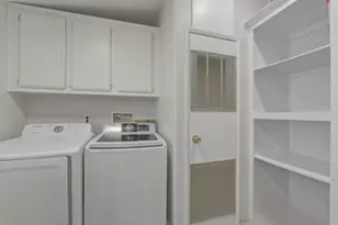 200 S Emerald Dr, Vista, CA 92081 - Photo 19