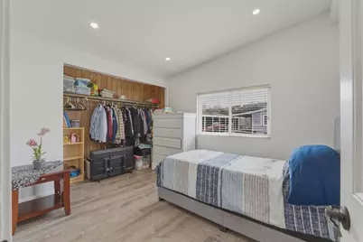 200 S Emerald Drive #54, Vista, CA 92081 - Photo 17