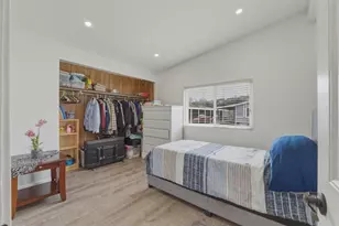 200 S Emerald Dr, Vista, CA 92081 - Photo 17