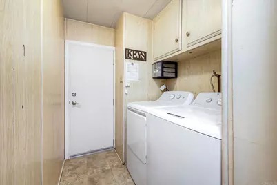 2280 E Valley Pkwy #79, Escondido, CA 92027 - Photo 17