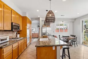 561 Chesterfield Cir, San Marcos, CA 92069 - Photo 11