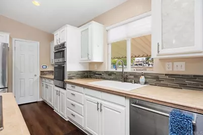 1600 E. Vista Way #40, Vista, CA 92084 - Photo 17