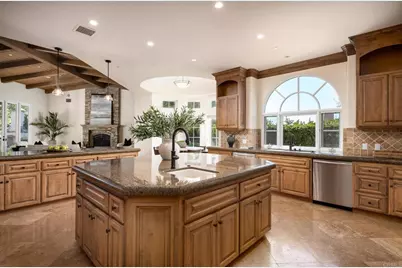 6627 Calle Ponte Bella, Rancho Santa Fe, CA 92091 - Photo 13