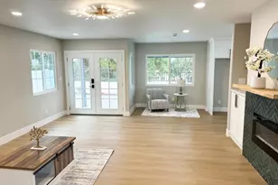 2030 San Remo Dr, Oceanside, CA 92056 - Photo 23