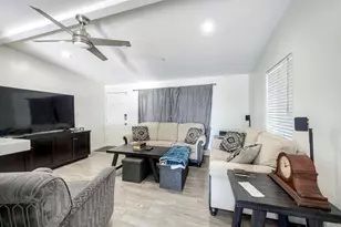 648 Cocapah St, Vista, CA 92083 - Photo 5