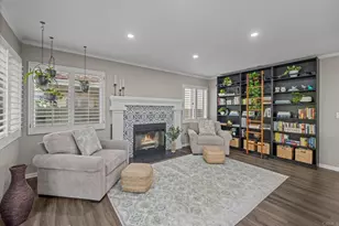 7083 Zubaron Ln, Carlsbad, CA 92009 - Photo 9