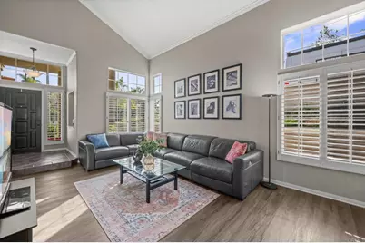 7083 Zubaron Lane, Carlsbad, CA 92009 - Photo 5