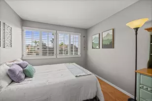 7083 Zubaron Ln, Carlsbad, CA 92009 - Photo 21