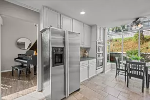 7083 Zubaron Ln, Carlsbad, CA 92009 - Photo 13