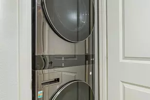 958 Foxwood Ln, Vista, CA 92081 - Photo 15