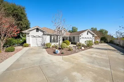 1089 Inverlochy Drive, Fallbrook, CA 92028 - Photo 35