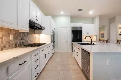 1089 Inverlochy Drive, Fallbrook, CA 92028 - Photo 7