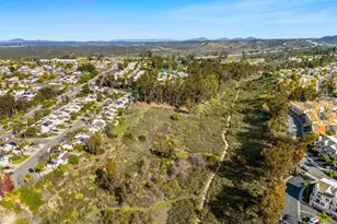 10687 Portobelo Dr, San Diego, CA 92124 - Photo 57