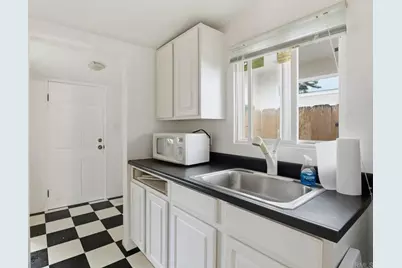 4530 32 Oregon Street, San Diego, CA 92116 - Photo 7
