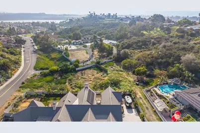 4269 Hillside Drive, Carlsbad, CA 92008 - Photo 13